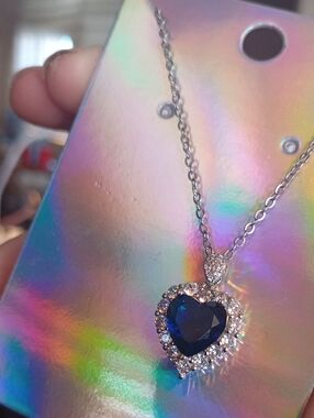 ♥️G $8 Each Or Bundle Any 4/$20 Heart Pendant Necklace with Deep Blue Gem